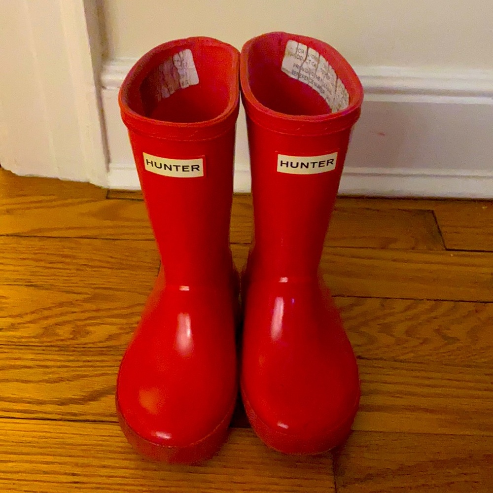 Hunter Rain Boots Toddler Dark Pink - size UK7/US8